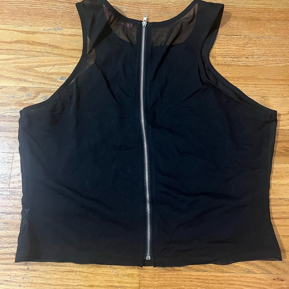 Lulumari Top - image 2